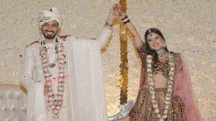 Ayushi Khurana Ties Knot with Suraj Kakkar: Celebs Shower Love